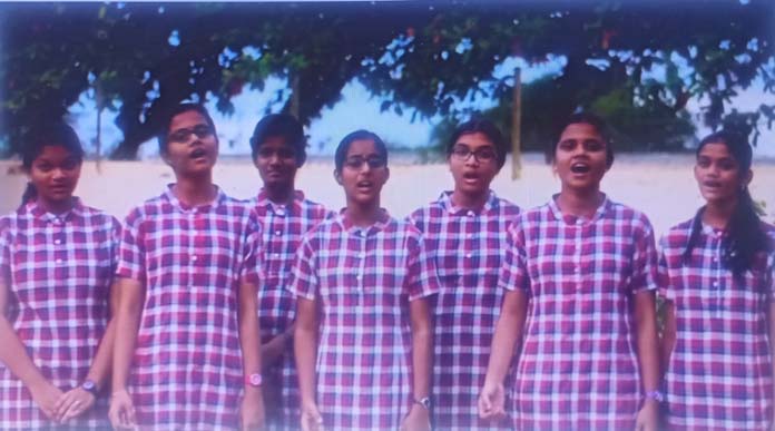  நாடு பார்த்தது உண்டா….? காமராஜர் பற்றி மாணவிகளின் புகழ்ச்சி பாடல்
