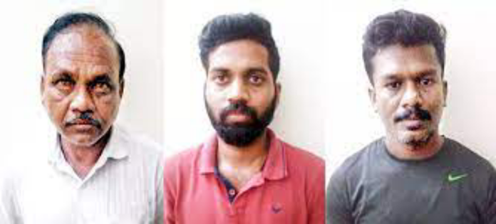  கழுகுமலை பெண்கள் 2 பேரிடம் பண மோசடி; தந்தை- மகன் உள்பட 3 பேர் சிறையில் அடைப்பு