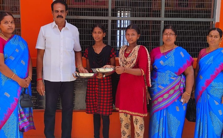  தேசிய திறனாய்வு தேர்வு: கோவில்பட்டி மாணவிகள் 2 பேர் வெற்றி