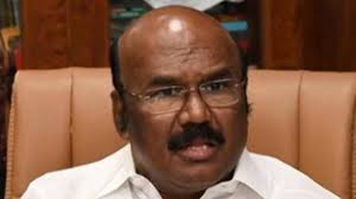  ஐகோர்ட்டு தீர்ப்பு: சட்ட வல்லுனர்களுடன் ஆலோசித்து கட்சி முடிவெடுக்கும்- டி.ஜெயக்குமார்