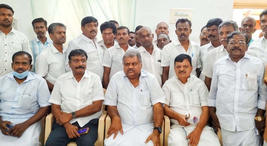  கோவில்பட்டியில் ஜி.கே.வாசன்; தூத்துக்குடி மாவட்ட மக்களின்  கோரிக்கைகளை பட்டியலிட்டார்