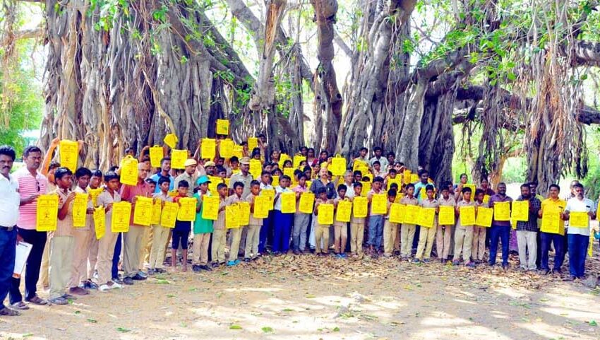  தேசிய பசுமை படை மாணவர்களின் சூழலியல் சுற்றுலா; 3 ஆண்டுக்கு பிறகு குருமலை வனப்பகுதிக்கு சென்றனர்