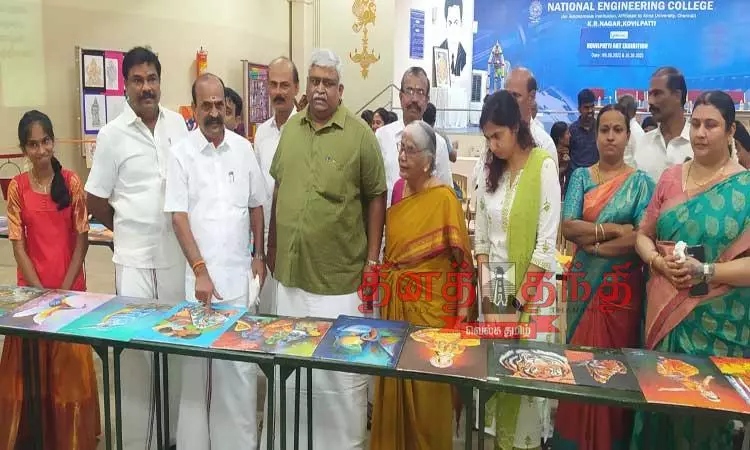  பார்வையாளர்களை கவர்ந்த சித்திரம் கலைக்கூடத்தின் ஓவிய கண்காட்சி