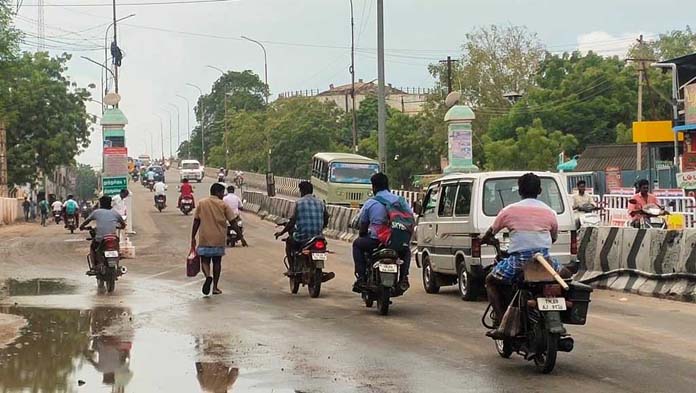  தூத்துக்குடி 3 ம் கேட் ரெயில்வே மேம்பாலம் திறப்பு; மக்கள் மகிழ்ச்சி