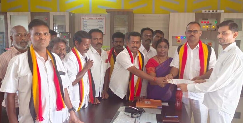  கோவில்பட்டியில் அனைத்து ரெயில்களும் நின்று செல்ல வேண்டும்; தே.மு.தி.க.வலியுறுத்தல்