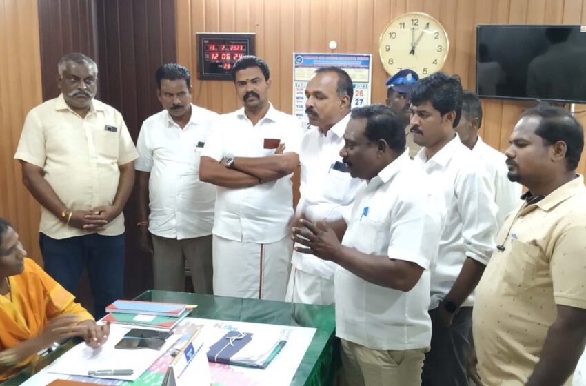  கோவில்பட்டியில் பா.ஜனதா போராட்டத்துக்கு போலீஸ் அனுமதி மறுப்பு  தொடர்பாக  கோட்டாட்சியருடன்  பேச்சுவார்த்தை