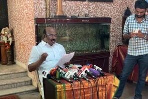  செந்தில்பாலாஜியை பதவி நீக்கம் செய்ய வேண்டும்; டி.ஜெயக்குமார் பேட்டி