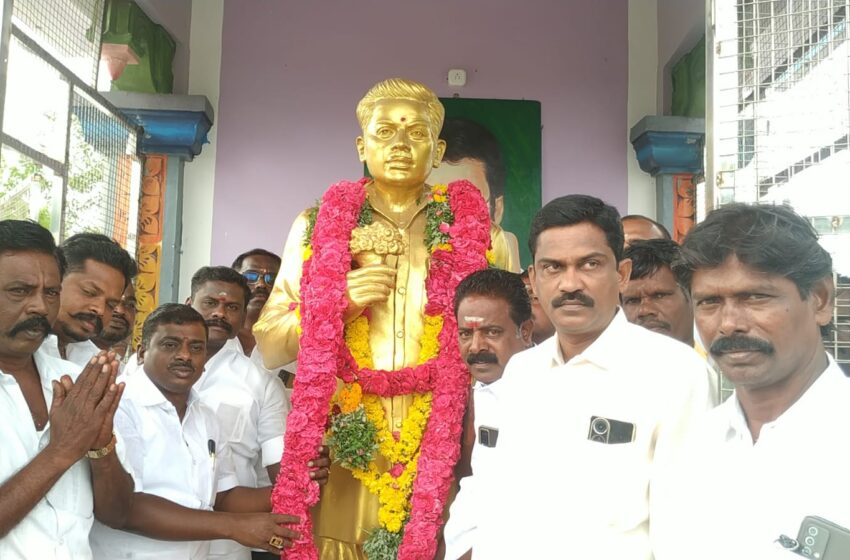  66-வது நினைவு நாள்:  இமானுவேல் சேகரனார் சிலைக்கு தி.மு.க.-காங்கிரஸ் கட்சியினர் மரியாதை