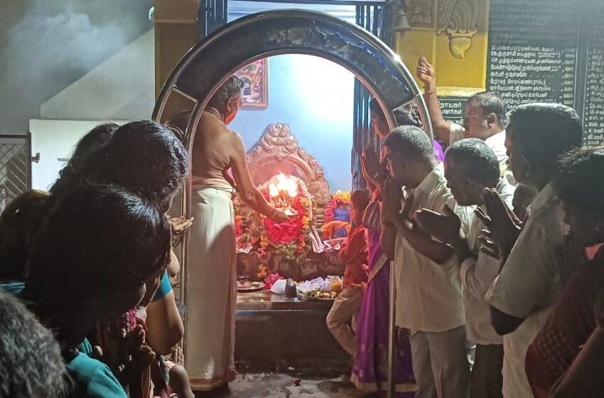  கோவில்பட்டி முத்து மாரியம்மன்  கோவிலில் ராகு கேது பெயர்ச்சி விழா