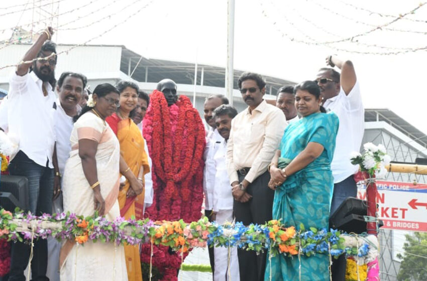  154வது பிறந்தநாள்: குருஸ் பர்னாந்து சிலைக்கு அரசியல் கட்சியினர் மாலை அணிவிப்பு