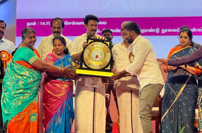  சிறந்த பள்ளிக்கூடம்: மந்திதோப்பு செண்பகராஜன் நினைவு தொடக்கப் பள்ளிக்கு சுழற்கேடயம் பரிசு  