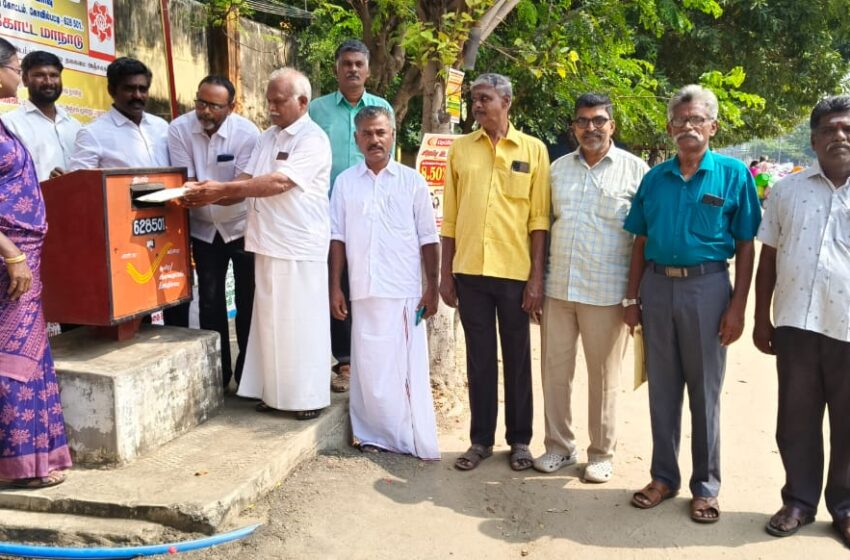  மந்தித்தோப்பு சாலையை விரிவுபடுத்தகோரி பொதுமக்களின் கையெழுத்து படிவங்கள்; கலெக்டருக்கு தபாலில் அனுப்பப்பட்டன