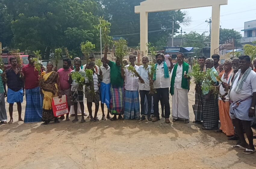  மழை வெள்ள நிவாரணம் கோரி விளாத்திகுளம் தாசில்தார் அலுவலகத்தை விவசாயிகள் முற்றுகை