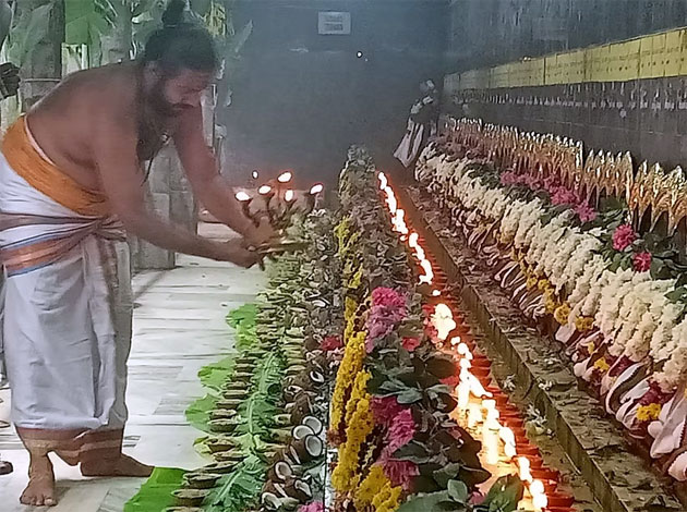  செண்பகவல்லி அம்மன் கோவில் உற்சவமூர்த்திகள் வருடாபிஷேக விழா