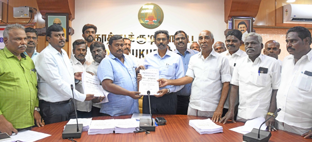  தூத்துக்குடி மாவட்டத்தில் 14,48,179 வாக்காளர்கள்; இறுதி பட்டியல் வெளியீடு