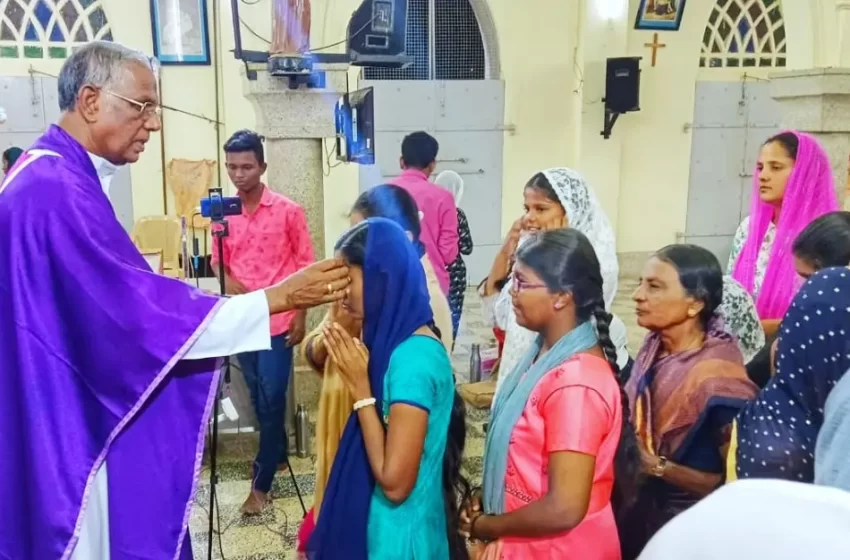  கிறிஸ்தவர்களின் தவக்காலம் தொடங்கியது ; தேவாலயங்களில் சிறப்பு  திருப்பலி 