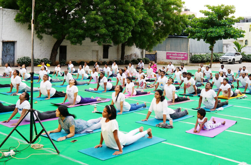  கோவில்பட்டியில் யோகா தினம் கொண்டாட்டம்; 40 வகை ஆசனங்களை செய்து அசத்திய `யோகாலயா குணா’  