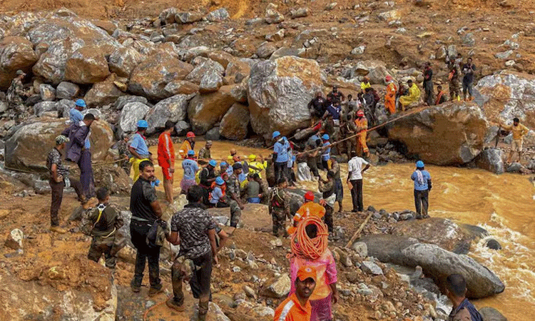  மோசமான வானிலையால் வயநாடு  சாலியாற்றில் தேடுதல் பணி கடினமாக உள்ளது; மீட்பு குழுவினர் தகவல்