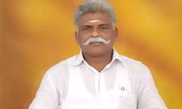  திருச்செந்தூர் அருகே பிச்சிவிளை கிராமத்தில் வெள்ளையன் உடல் நாளை  அடக்கம்