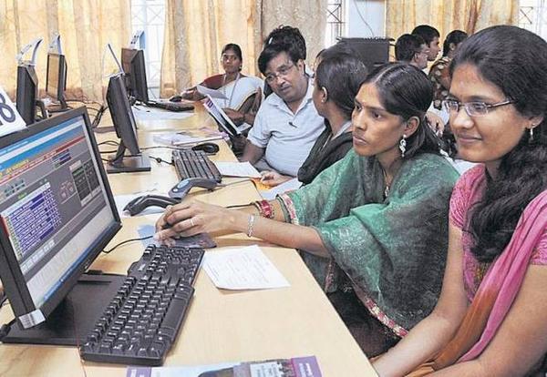  பொறியியல் படிப்புகளில் சேர 7-ம் தேதி முதல் ஆன்லைன் மூலம் விண்ணப்பிக்கலாம்
