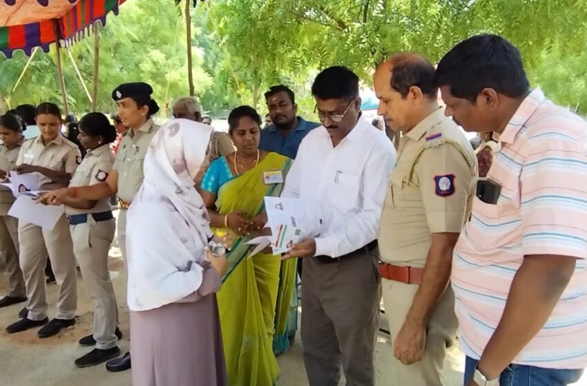  கோவில்பட்டியில் முதன் முறையாக நீட் தேர்வு மையம்; 463 பேர் பங்கேற்றனர்