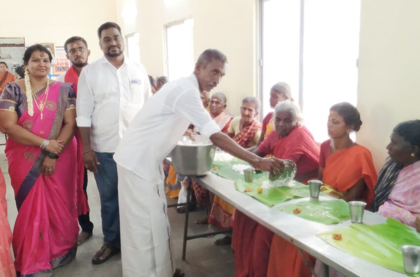  கோவில்பட்டி செண்பகவல்லி அம்மன் கோவிலில் திமுக சார்பில் மதிய உணவு