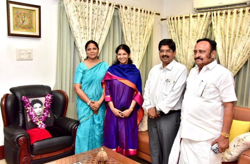  திமுக மாநிலங்களவை வேட்பாளர்கள் கனிமொழியை சத்தித்து வாழ்த்து பெற்றனர் 