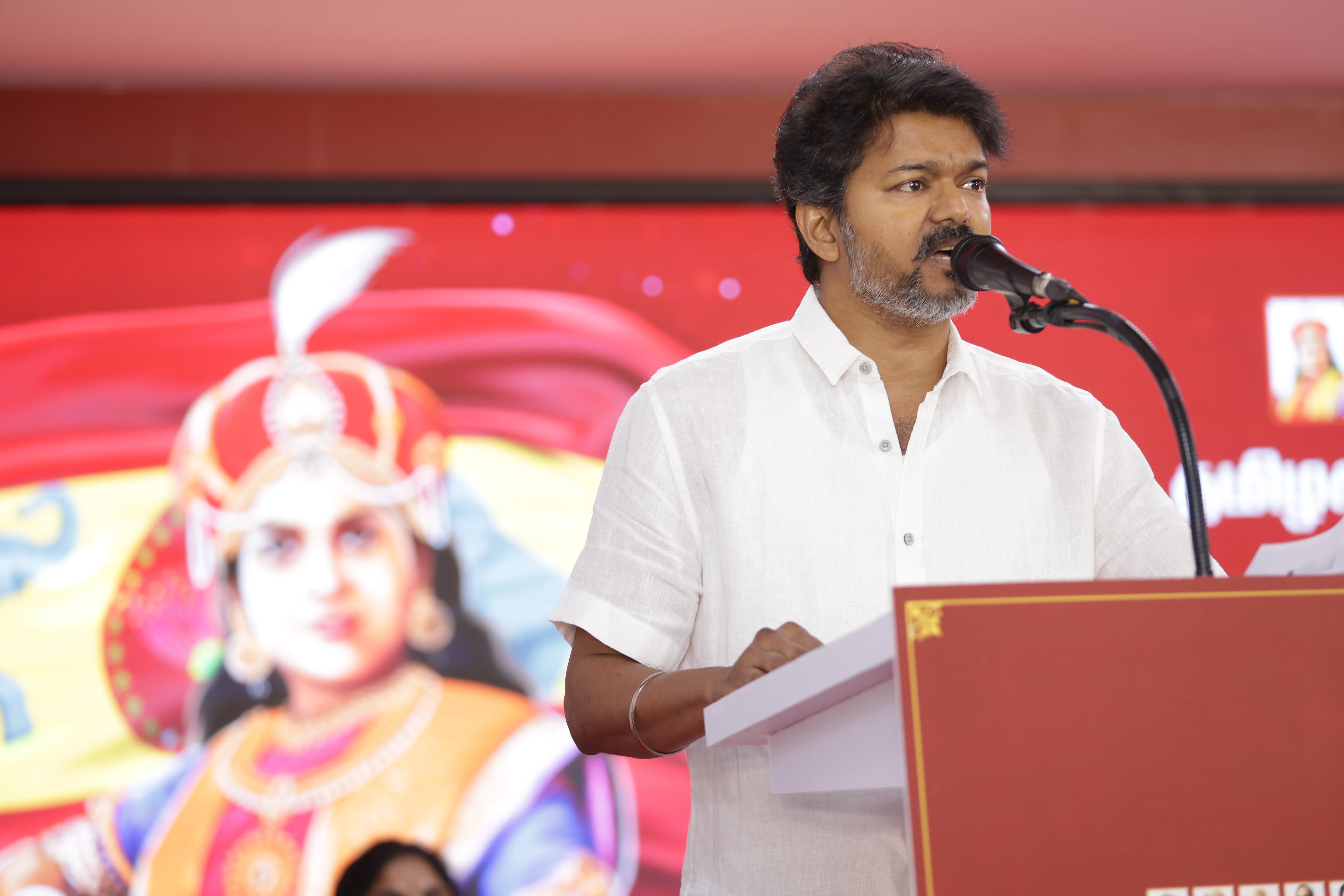  பாஜக, திமுகவுடன் கூட்டணி இல்லை; செயற்குழு கூட்டத்தில் விஜய்  அறிவிப்பு   