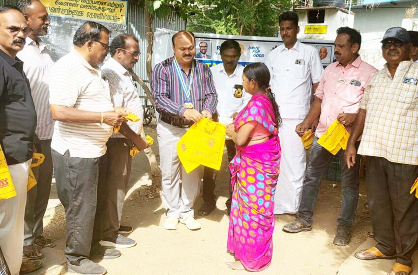  கோவில்பட்டி உழவர் சந்தையில் மஞ்சப்பை விழிப்புணர்வு