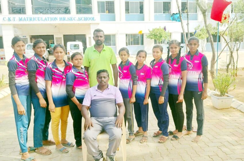  கோவில்பட்டி காந்திநகர் நகராட்சி பள்ளி மாணவிகள் கபடி, கேரம் போட்டியில் சாதனை