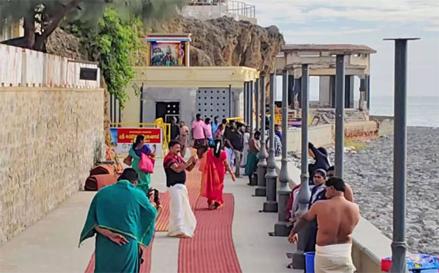  திருச்செந்தூர் வள்ளி குகையில் 6 மாதங்களுக்கு பிறகு பக்தர்கள் வழிபாடு செய்ய அனுமதி