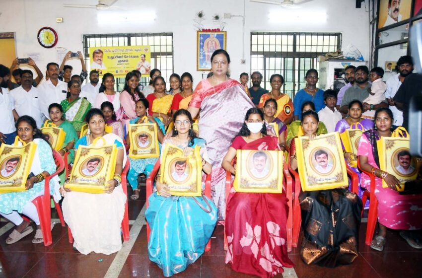  தேமுதிக சார்பில் வறுமை ஒழிப்பு தின நல உதவிகள்; பிரேமலதா வழங்கினார்  