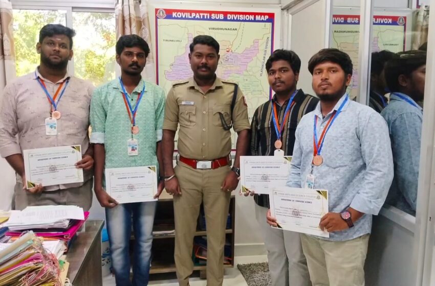  குறும்படம் தயாரித்து பரிசு பெற்ற கோவில்பட்டி கல்லூரி மாணவர்களுக்கு பாராட்டு
