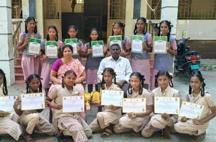  கோவில்பட்டி காந்திநகர் நகராட்சி பள்ளி மாணவிகள்  கபடி போட்டியில் சாதனை