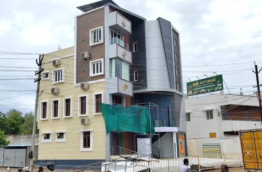  கோவில்பட்டியில் முதலமைச்சர் திறந்து வைக்கும் திமுக கட்சி அலுவலகம்; அமைச்சர் கீதாஜீவன் பார்வையிட்டார்
