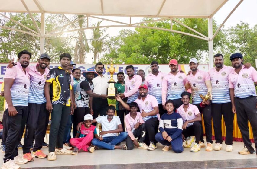  கோவில்பட்டியில் கிரிக்கெட் போட்டி: பவர்ஸ்டார் அணி வெற்றி