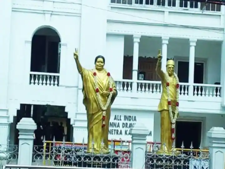  விளாத்திகுளம் அதிமுக 3 ஒன்றியங்களாக பிரிப்பு; புதிய செயலாளர்கள் நியமனம்