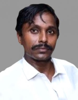  போலீஸ் நிலையம் முன்பு  தீக்குளித்தவர் சாவு  