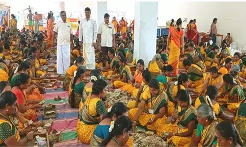  திருச்செந்தூர் கோவிலில் உண்டியல்கள் மூலம் ரூ.4.26 கோடி வருவாய்: 1 கிலோ 279 கிராம் தங்கம் கிடைத்தது