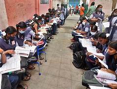  தமிழ்நாடு, புதுச்சேரியில் பிளஸ்-2 தேர்வு நாளை 2-ந்தேதி தொடங்குகிறது