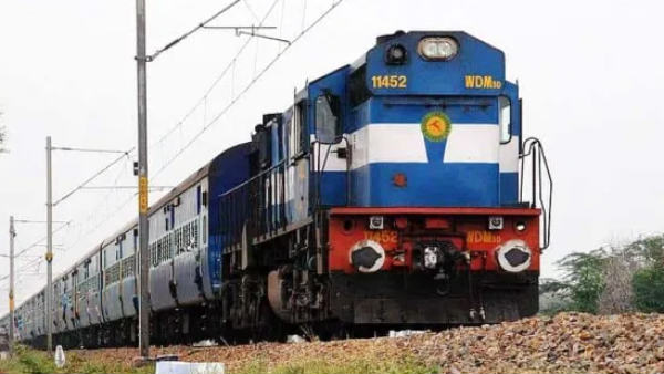  குருவாயூர்,சென்னை எழும்பூர் ரெயில் சேவையில் பாதை மாற்றம்