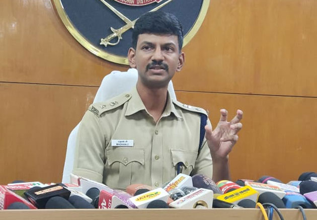  வேடநத்தம் மாணவி கொலை எதிரொலி: ஒவ்வொரு கிராமத்திலும் தலா 10 சிசிடிவி கேமராக்கள் பொருத்த ஏற்பாடு; போலீஸ் சூப்பிரண்டு மதன் தகவல்