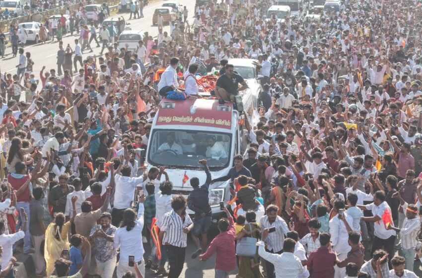  திருப்பூரில் விஜய் பிரசாரம்: வெயில் தாங்காமல் வேட்பாளர் உட்பட 9 பேர் மயங்கி விழுந்தனர்