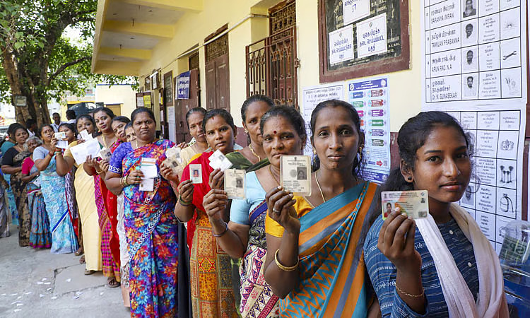  சென்னையில் வாக்குப்பதிவு சதவீதம் அதிகரித்தாலும், வாக்களித்தவர்களின் எண்ணிக்கை குறைவு