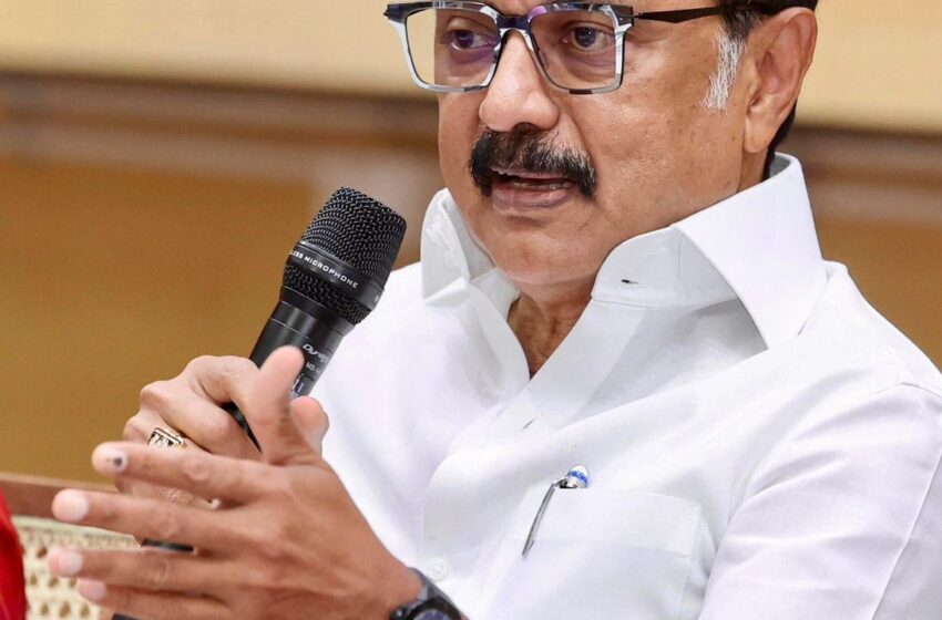  கழகத்தினரை மனது விட்டு பேச அனுமதியுங்கள்; தேர்தல் முடிவு களஆய்வு குழுவினருக்கு மு க ஸ்டாலின் வேண்டுகோள்