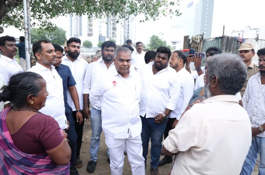  சென்னை அடையாறு ஆற்றங்கரை ஓரத்தில் வசிக்கும் மக்களின் கோரிக்கைக்கு உடனடி தீர்வு; அமைச்சர் ஆனந்த் நடவடிக்கை